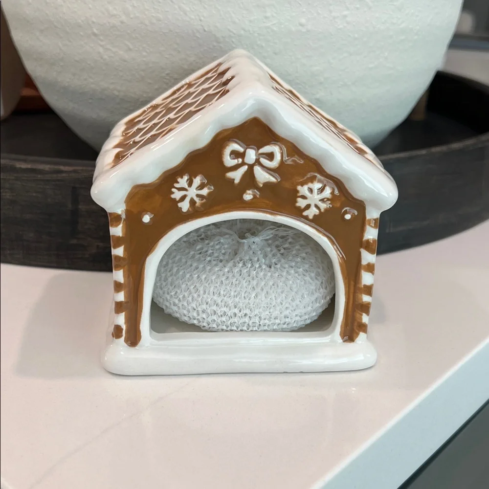 Cute.🫚House Sponge Holder